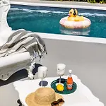Elegant With Pool Luxury 4* Carini