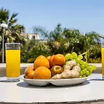 Elegant With Pool Luxury Carini