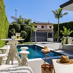 Elegant With Pool Luxury