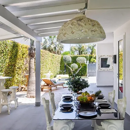 Elegant With Pool Luxury