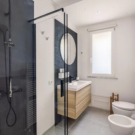 Konukevi Elegant With Pool Luxury Carini
