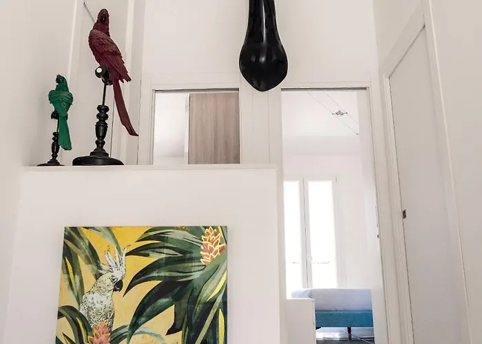 Elegant With Pool Luxury 4*